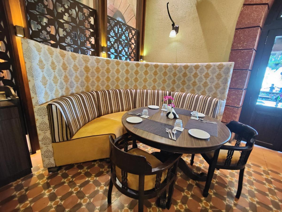 Regenta Mpg Club Mahabaleshwar Hotell Eksteriør bilde