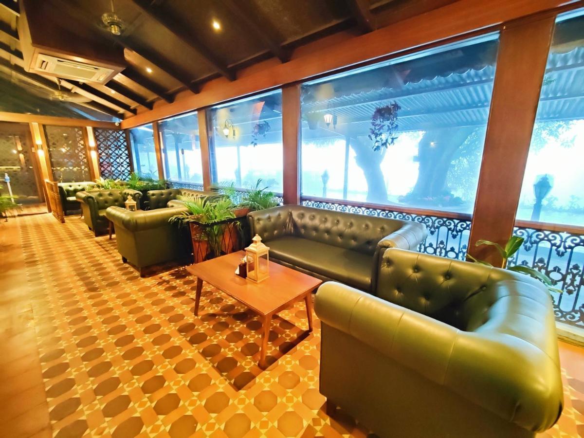 Regenta Mpg Club Mahabaleshwar Hotell Eksteriør bilde