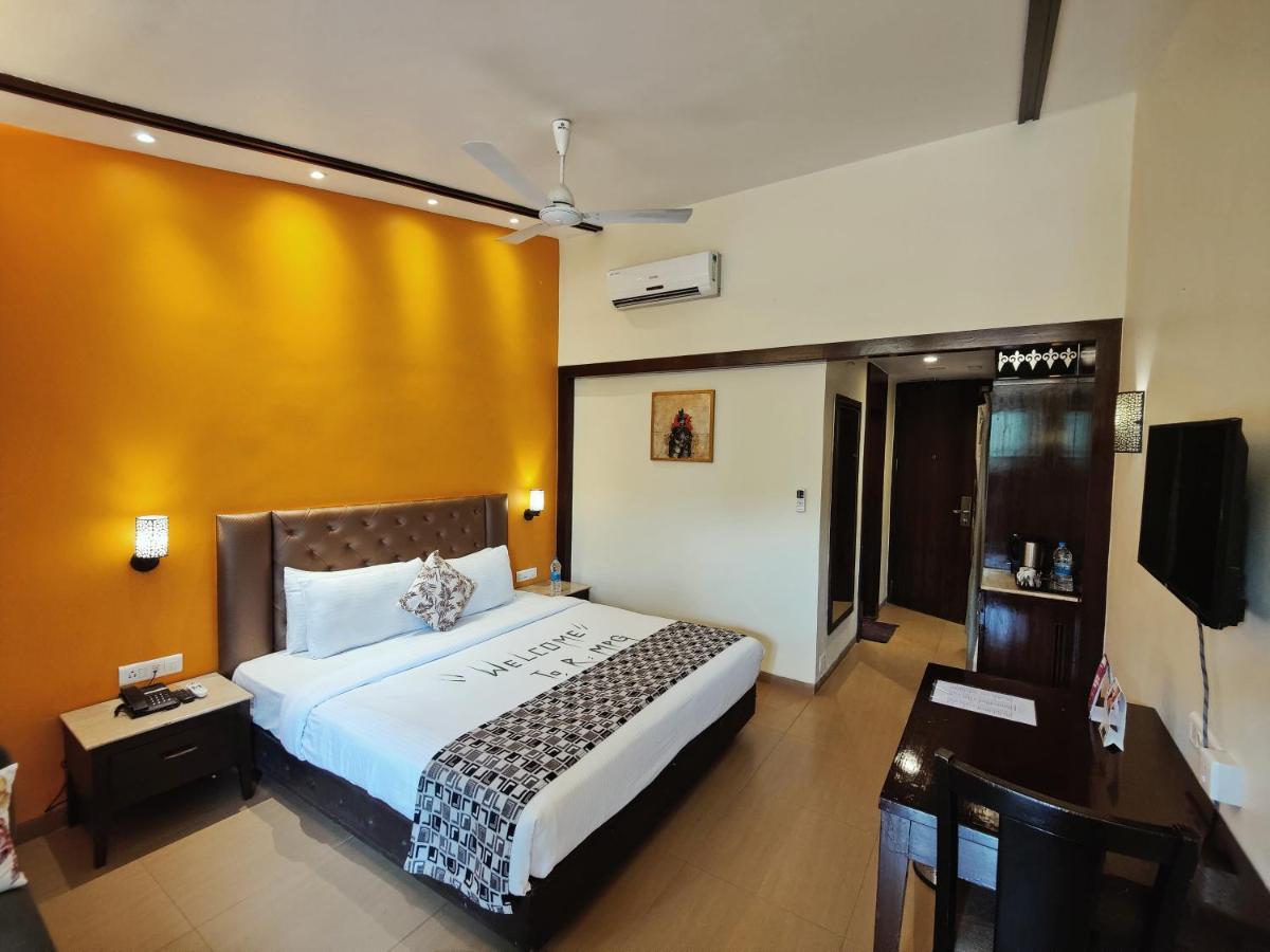Regenta Mpg Club Mahabaleshwar Hotell Eksteriør bilde
