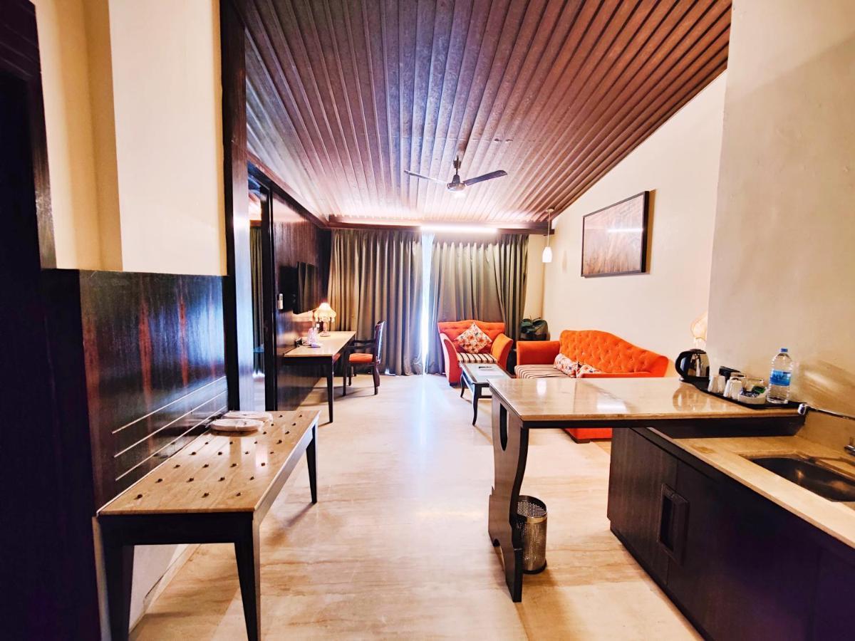 Regenta Mpg Club Mahabaleshwar Hotell Eksteriør bilde